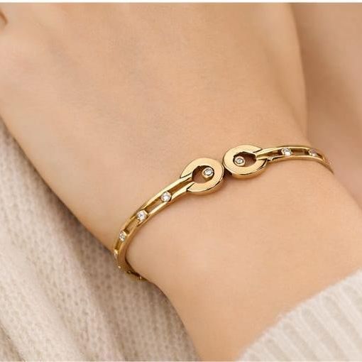 Anti-Tarnish Interlocking Design Bracelet