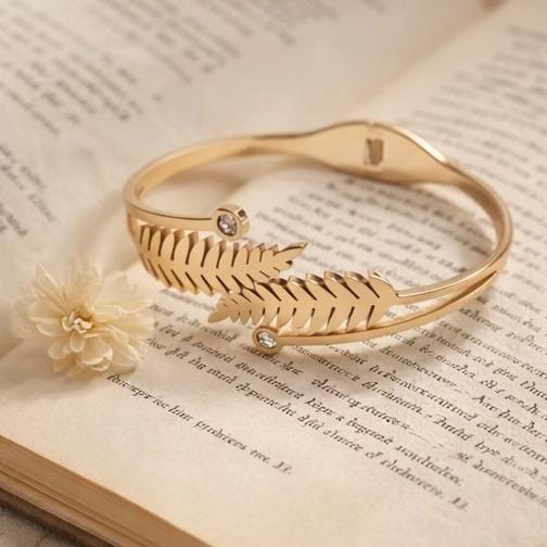 Anti-Tarnish Leaf Design Bracelet