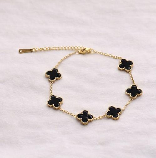 Midnight Clover Anti Tarnish Bracelet