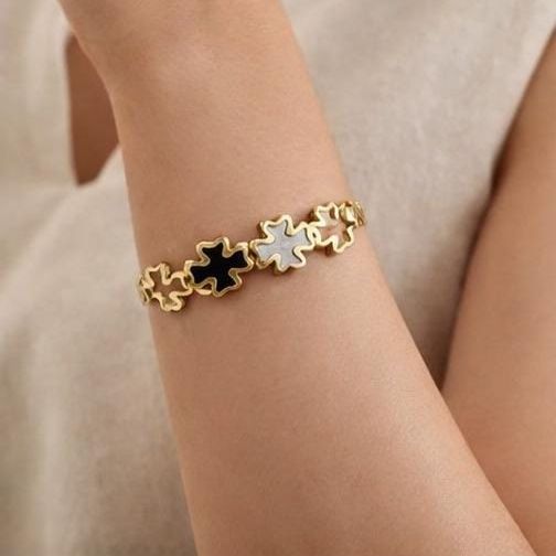 Anti-Tarnish Enamel Flower Bracelet