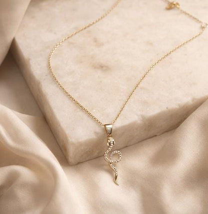 Snake Design Stone Pendant Necklace