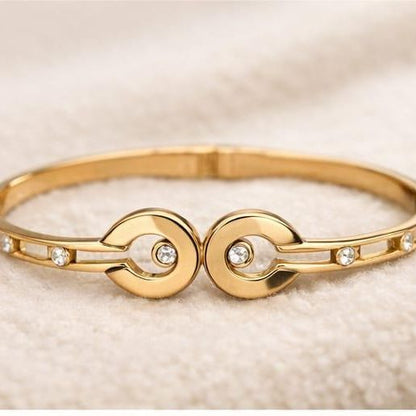 Anti-Tarnish Interlocking Design Bracelet