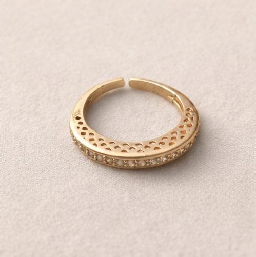 Adjustable Pattern Band Ring