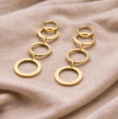Linked circle drop earring