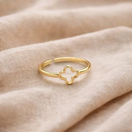 Adjustable Clover Outline Ring