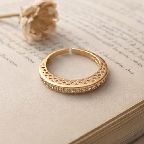Adjustable Pattern Band Ring