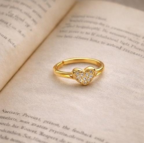 Heart Stone Band Ring